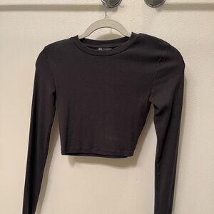 Zara Black Long-Sleeve Cropped Crew Top